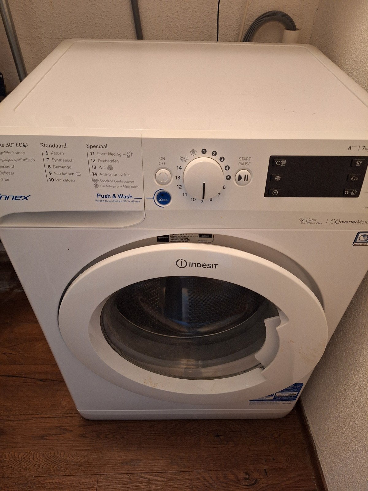Indesit Innex Wasmachine A+++ 7kg 1400 toeren, Witgoed en Apparatuur, Wasmachines, Gebruikt, Ophalen of Verzenden, Voorlader, Energieklasse A of zuiniger