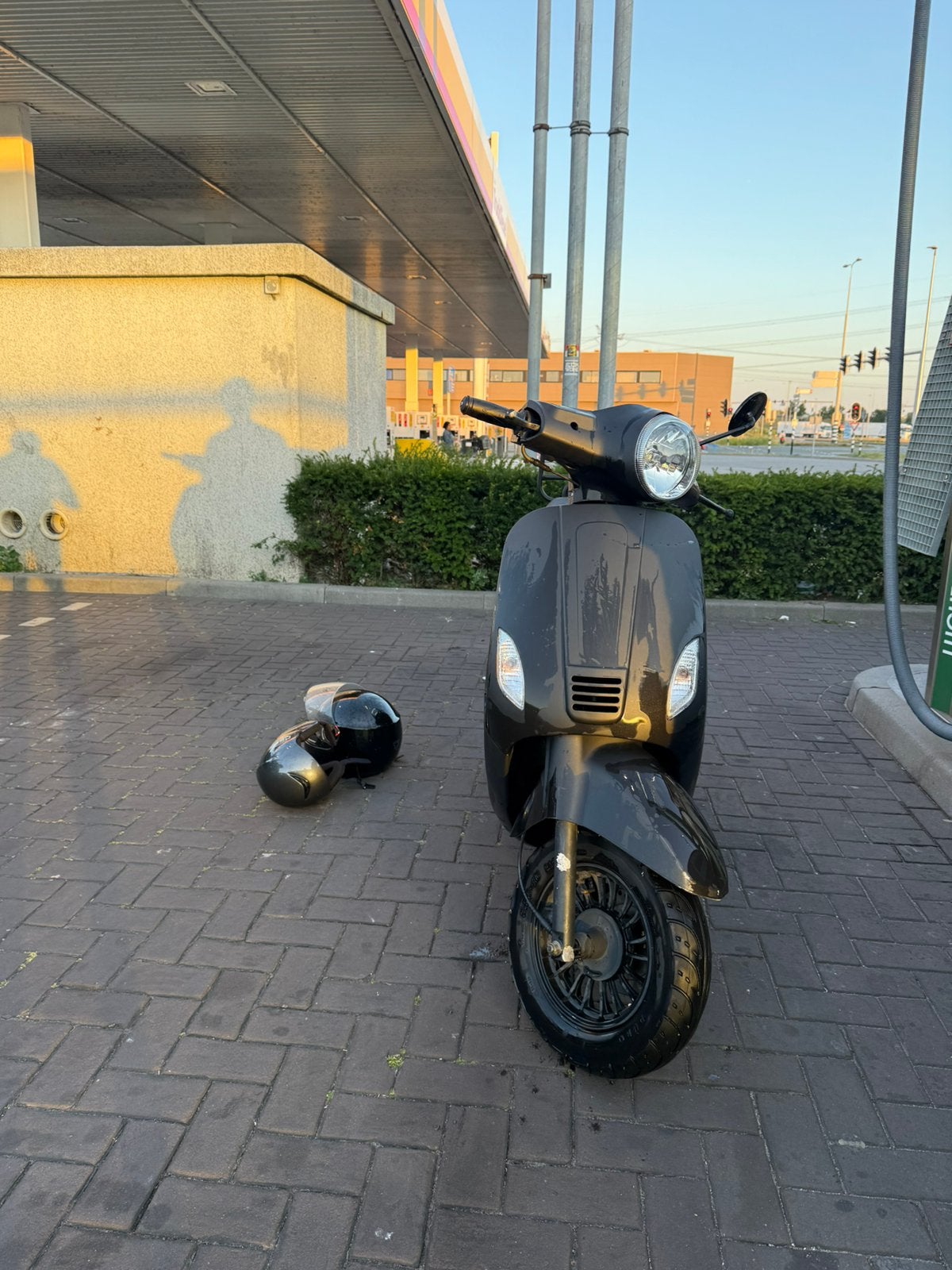BTC RIVA 50cc Scooter 2019 – Rijdt Goed – 45 km/u, Ophalen, Zo goed als nieuw, Benzine