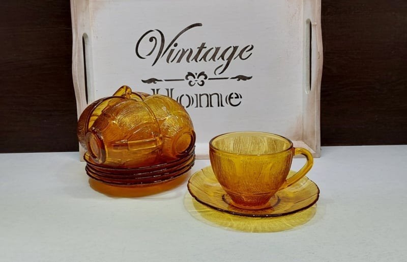 Vintage amberkleurige glazen kopje, 5 beschikbaar, Antiek en Kunst, Antiek | Glas en Kristal, Ophalen of Verzenden