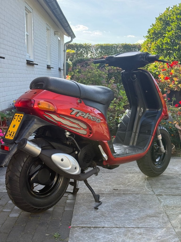 ⭐️Piaggio Typhoon 50cc 2 takt Brom Sito plus Rood ⭐️, Fietsen en Brommers, Niet ingevuld, Niet ingevuld, Niet ingevuld
