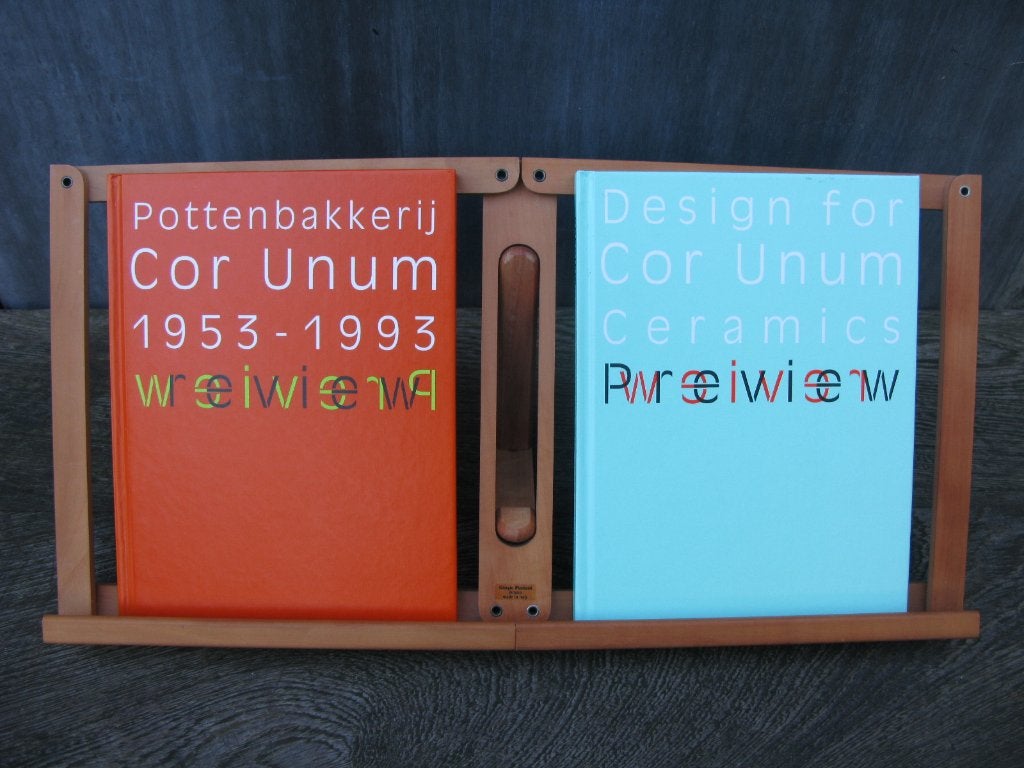2x BOEK POTTENBAKKERIJ COR UNUM PREVIEW+ REVIEW, Ophalen of Verzenden, Zo goed als nieuw, Diverse Auteurs