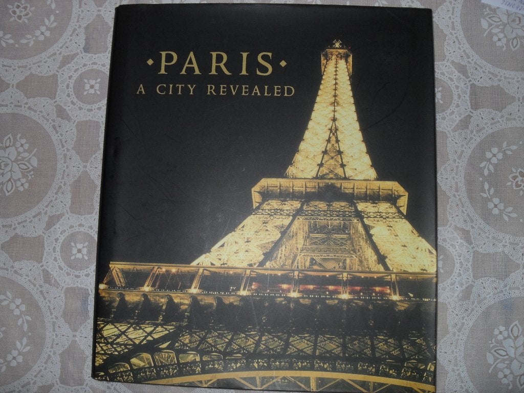 BOEK PARIS-A CITY REVEALED., Ophalen of Verzenden, Zo goed als nieuw, Los deel, Mike Gerrard&Donna Dailey.