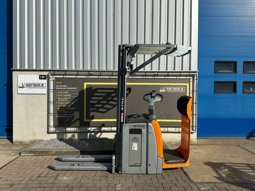 VS-22314 Elektrische triplex meerijd stapelaar Still EXVSF14, Zakelijke goederen, Machines en Bouw | Heftrucks en Intern transport