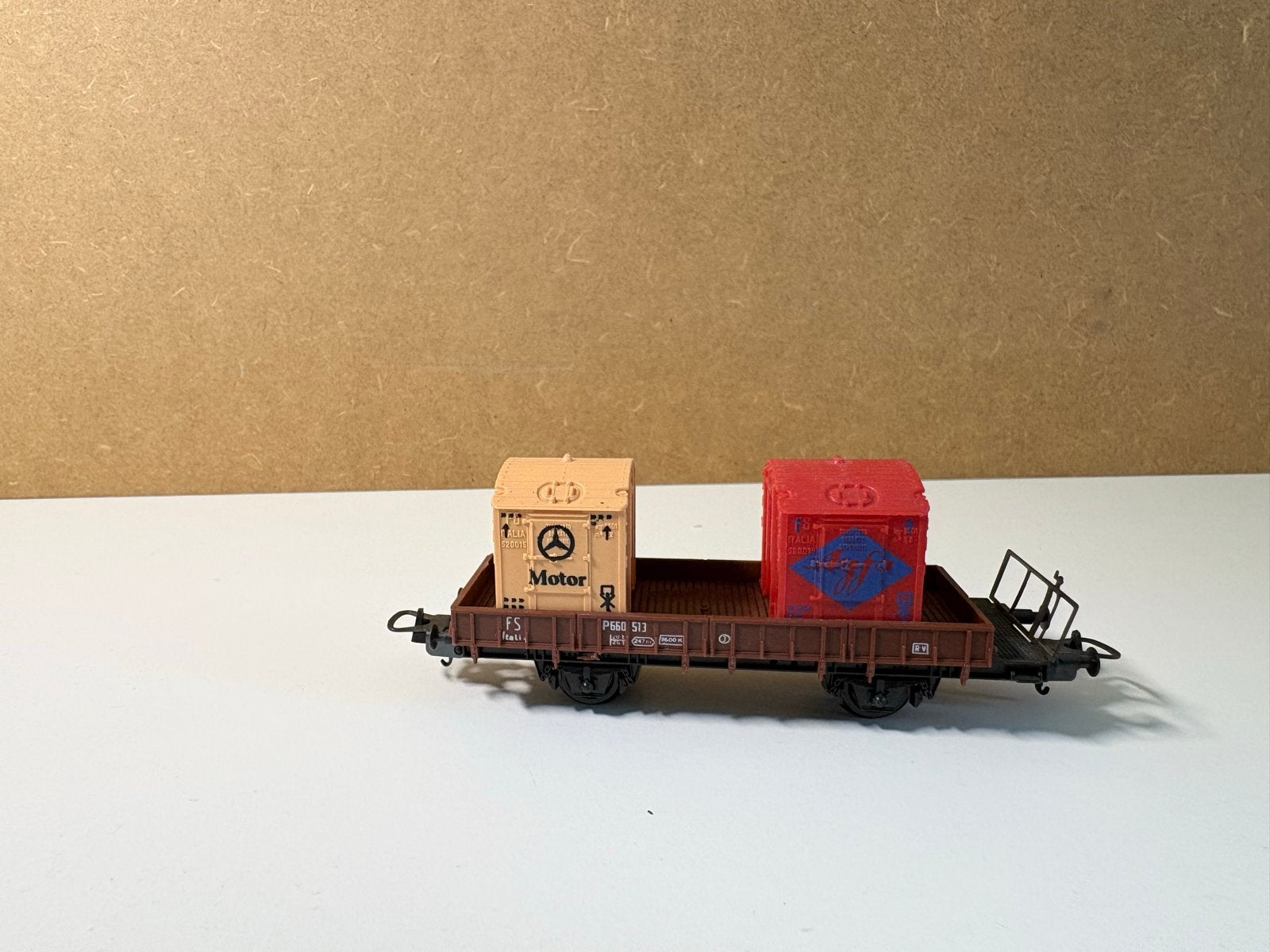 Roco platte wagon met containers - FS P880 513, Ophalen, Gebruikt, Gelijkstroom, Wagon