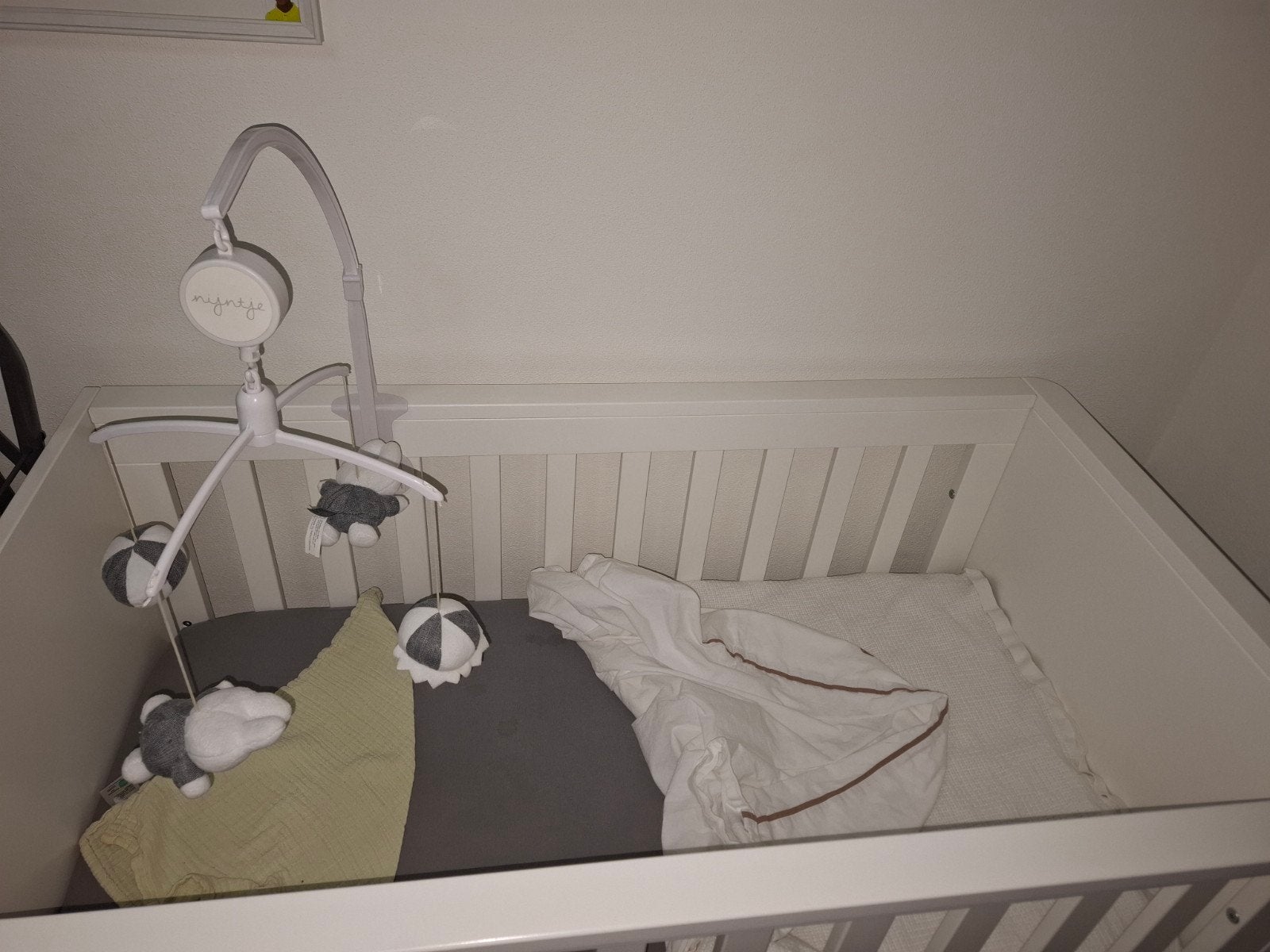 Wit babybedje, Ophalen, Wit, 190 cm of minder, Zo goed als nieuw