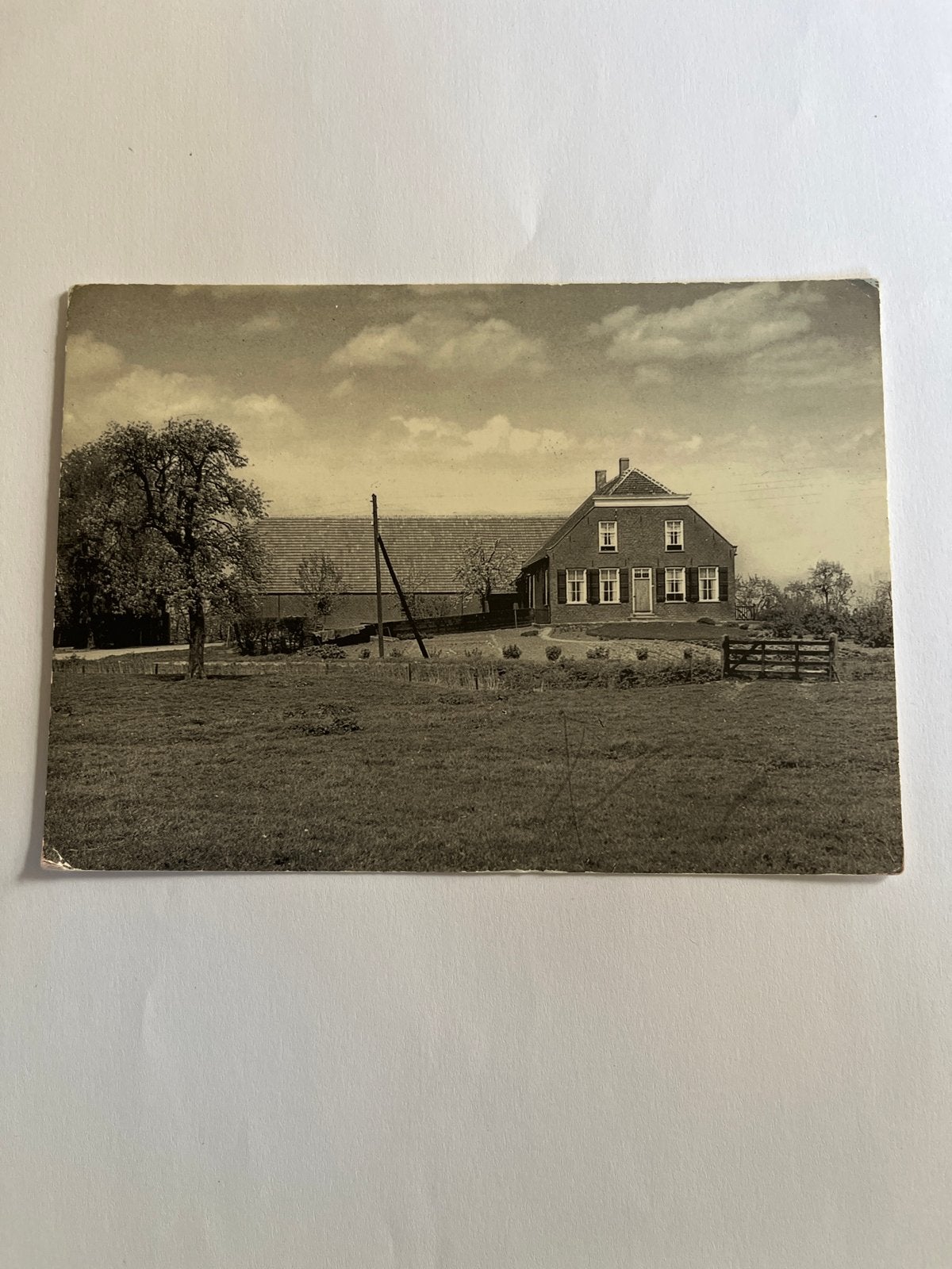 Ansichtkaart Almkerk - Boerderij, Verzamelen, Verzenden, 1940 tot 1960, Gelopen, Noord-Brabant