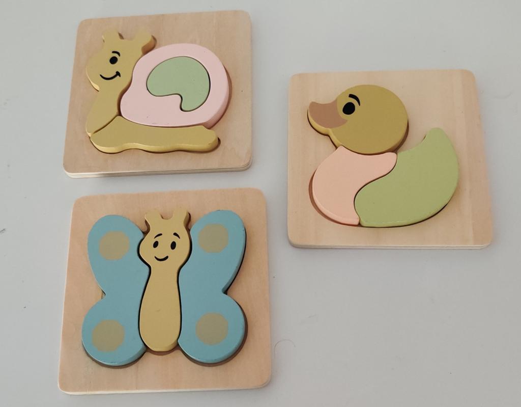 houten puzzel 3x eend vlinder slak Innovakids, Ophalen of Verzenden, Minder dan 10 stukjes, Zo goed als nieuw, Van hout