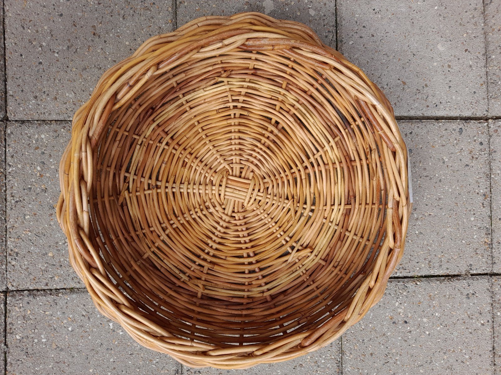 Zeer grote ronde rotan mand, Huis en Inrichting, Woonaccessoires | Schalen en Manden, Ophalen, Rond, Riet