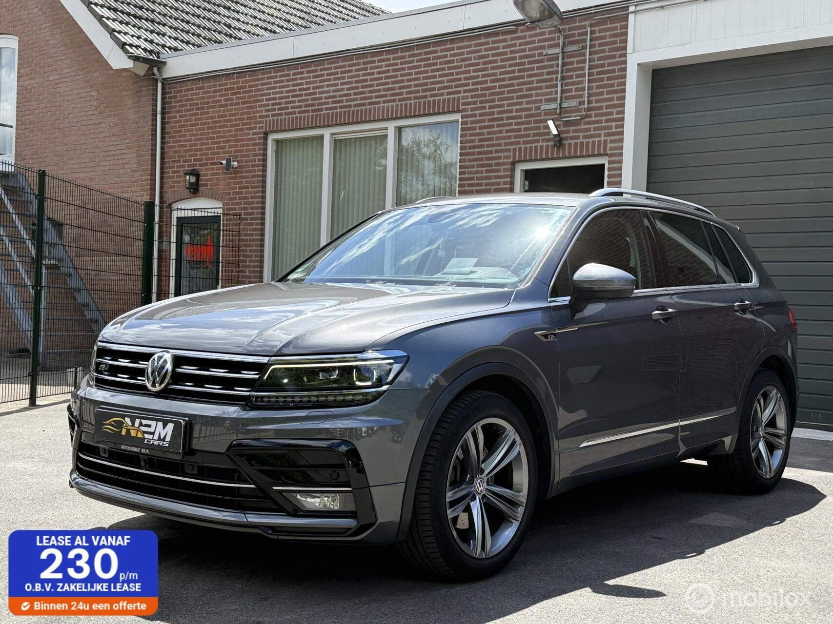 Volkswagen Tiguan 2.0 TSI 4Motion Highline R-Line, Auto's, Automaat, Gebruikt, Euro 6, 4 cilinders