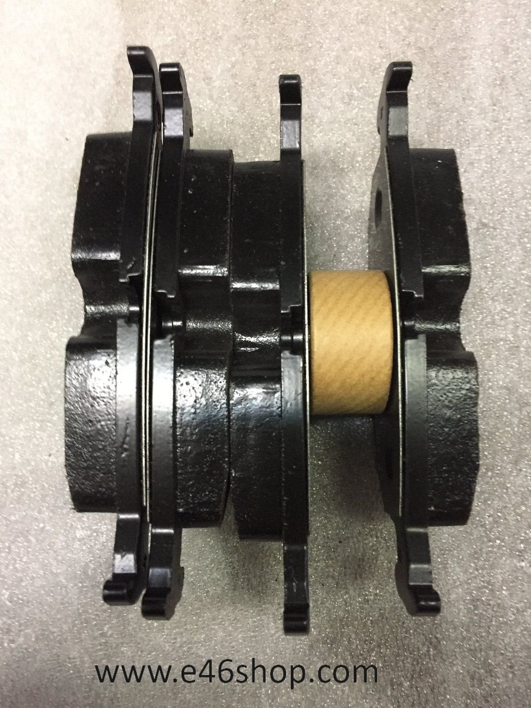 REMBLOKKEN ACHTER BMW E32 M5 E34 EN E32 750I OE 34211158221, -, -, Nieuw, Ophalen of Verzenden