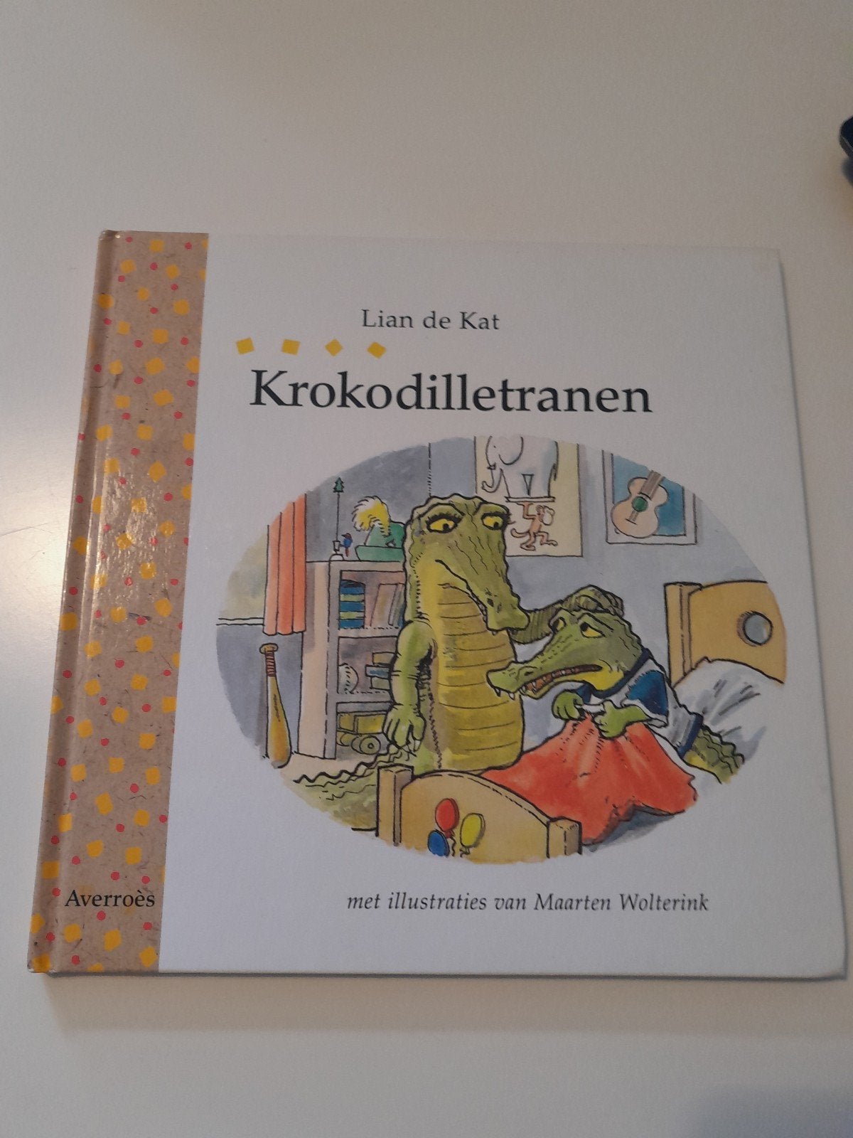Krokodillentranen - Lian de Kat (Kinderboek), Fictie algemeen, Jongen of Meisje, Ophalen of Verzenden, Voorleesboek