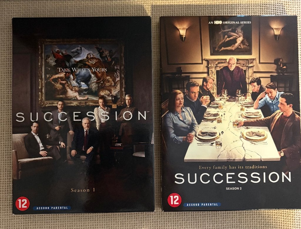 SUCCESSION seizoenen 1 en 2 samen te koop, Cd's en Dvd's, Vanaf 12 jaar, Ophalen of Verzenden, Zo goed als nieuw, Drama