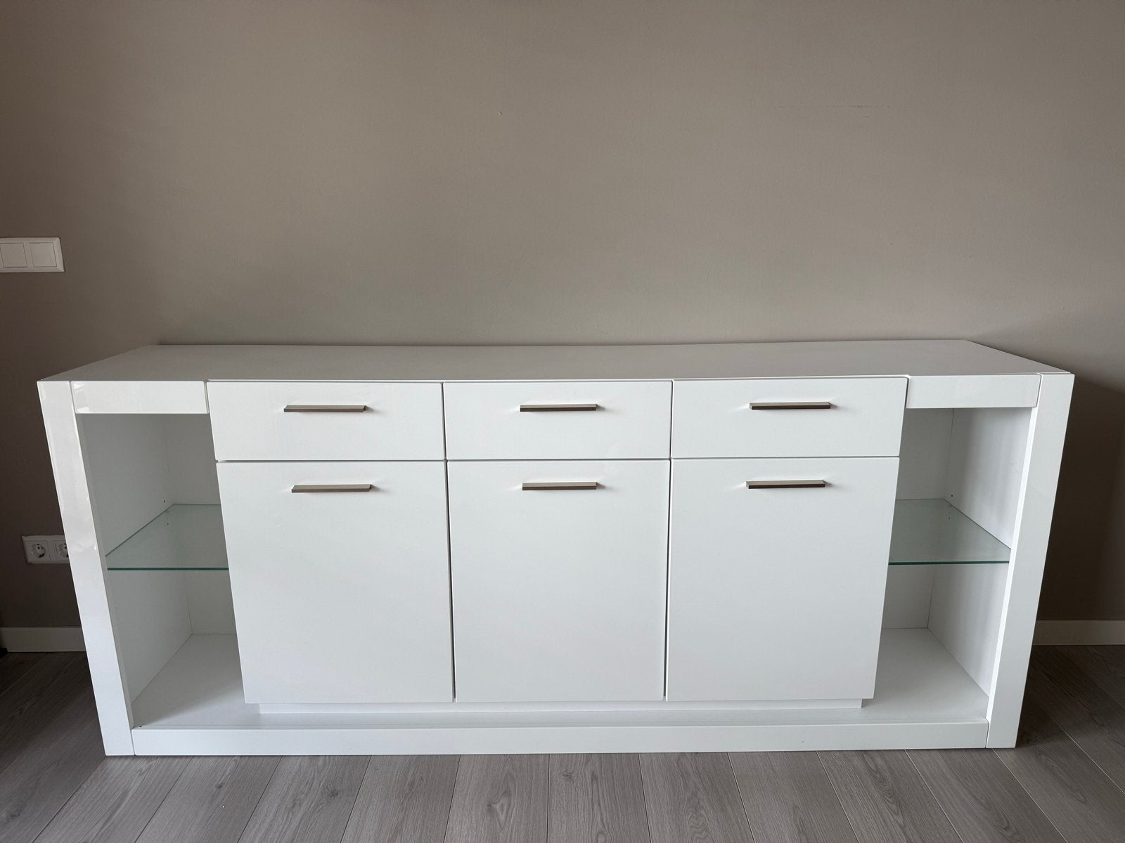 Prachtig Modern Wit Dressoir, Hoogglans, Veel opbergruimte, Huis en Inrichting, Kasten | Dressoirs, Ophalen, Kunststof, Met deur(en)