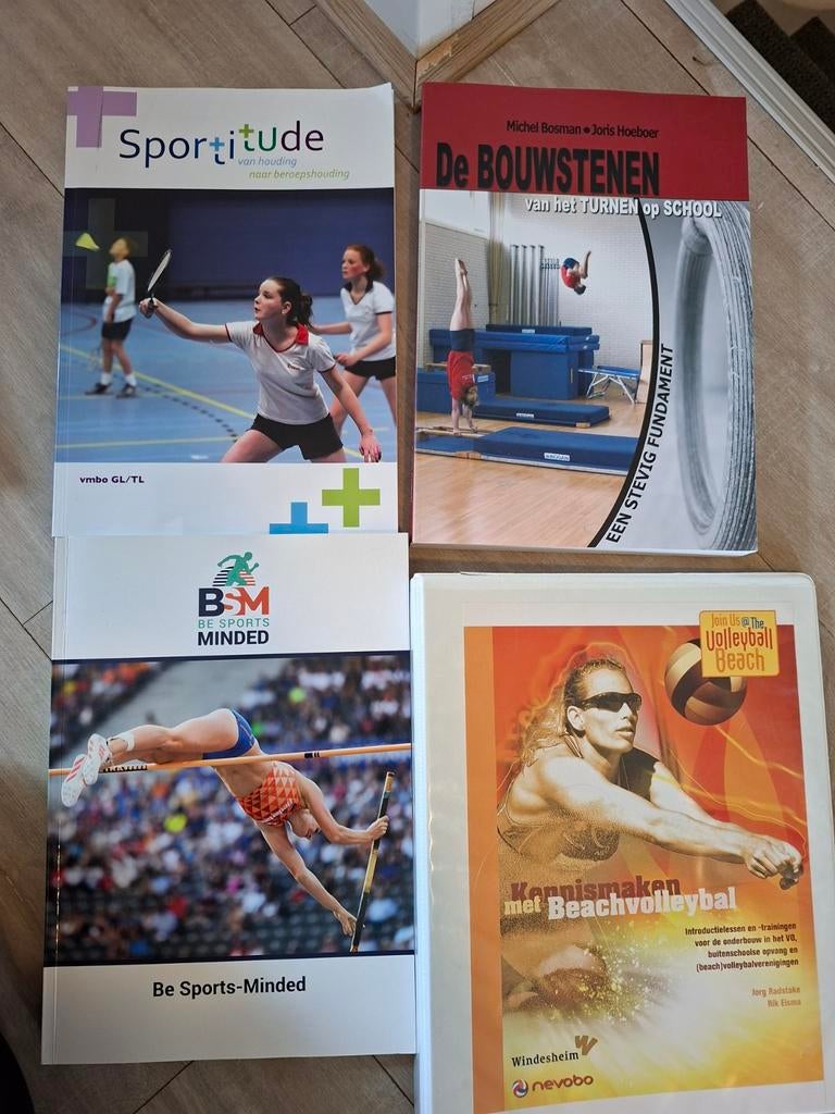 Boeken Lichamelijke Opvoeding VO, Boeken, Sportboeken, Gelezen, Overige sporten, Ophalen of Verzenden