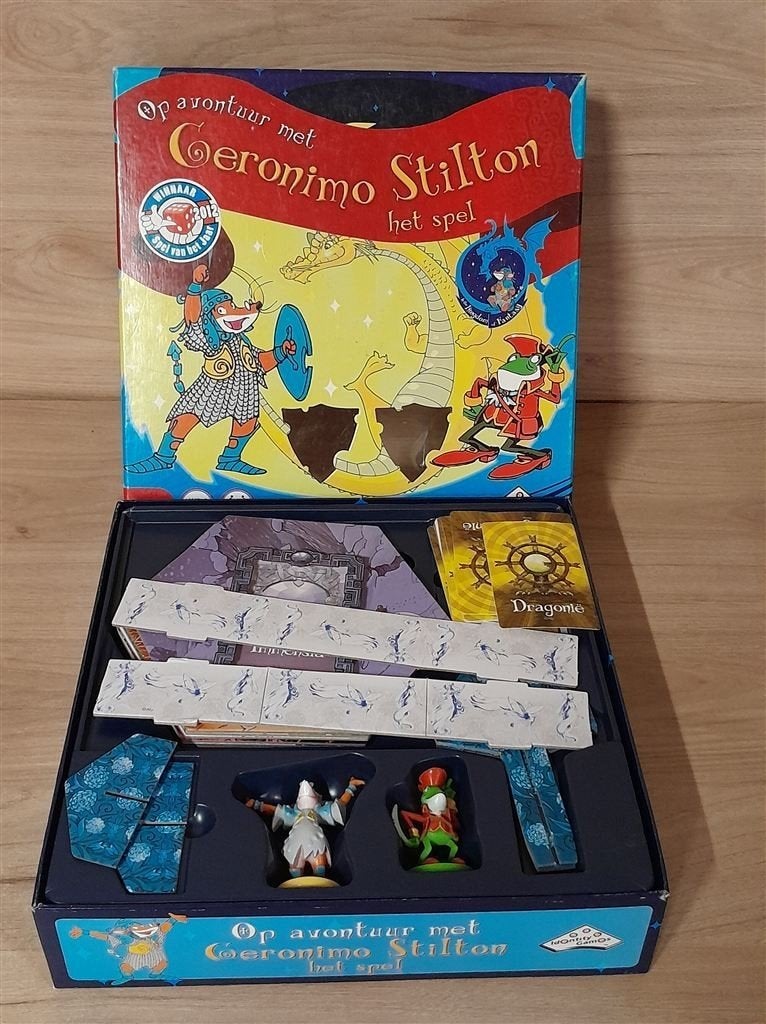 Op avontuur met Geronimo Stilton - het spel - s5305, Hobby en Vrije tijd, Gezelschapsspellen | Bordspellen, Verzenden, Zo goed als nieuw