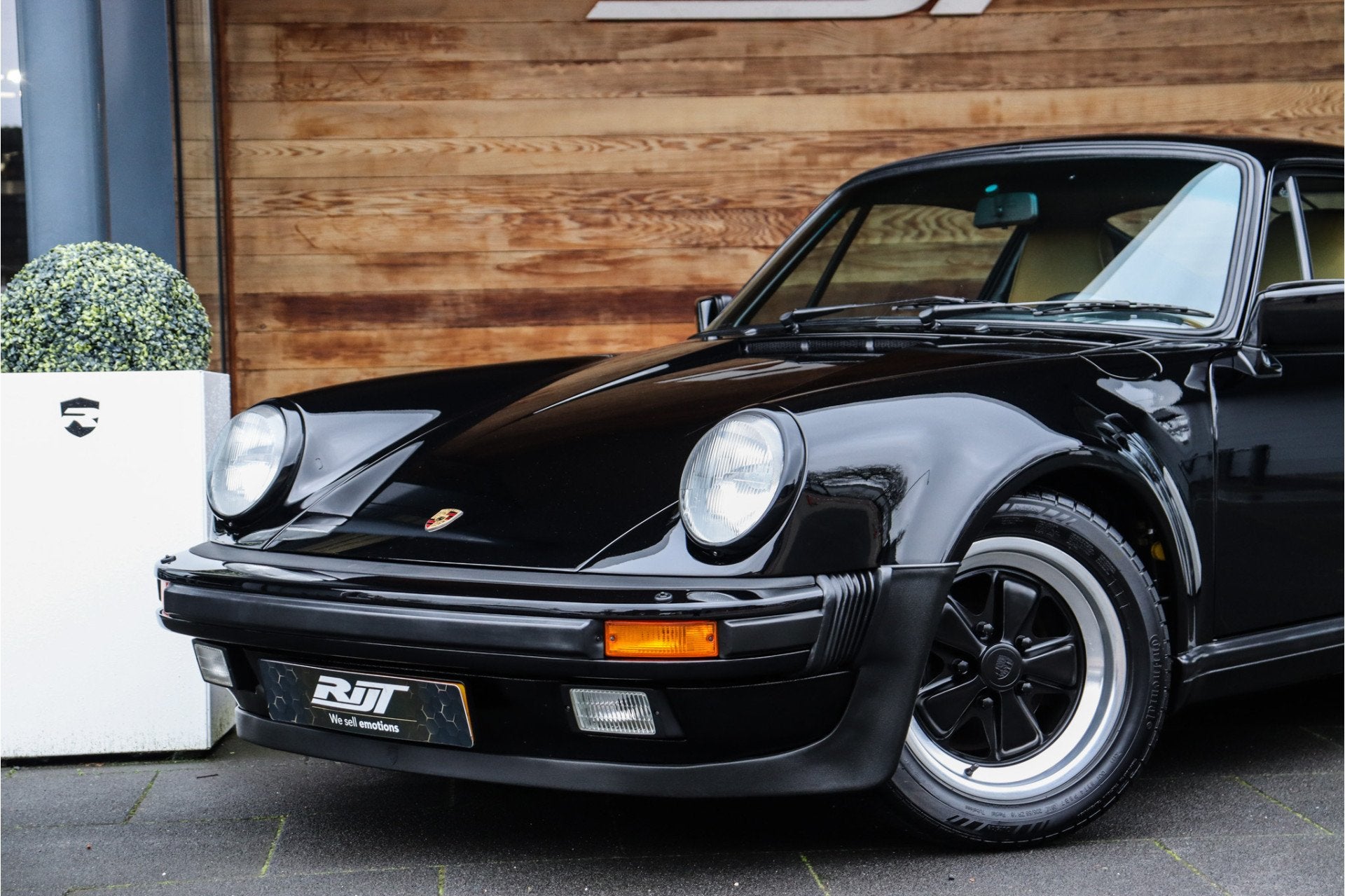 Porsche 911 930 3.3 Turbo Coupé *First paint/Collectors ite, Auto's, Achterwielaandrijving, Lederen bekleding, 320 pk, Zwart