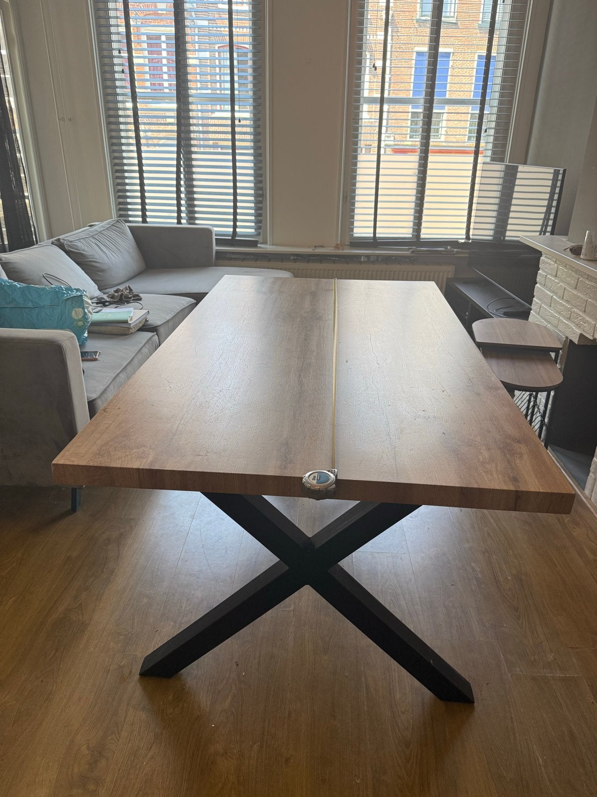 Eettafel met metalen onderstel X- poten, Ophalen, Gebruikt, Eikenhout, 50 tot 100 cm