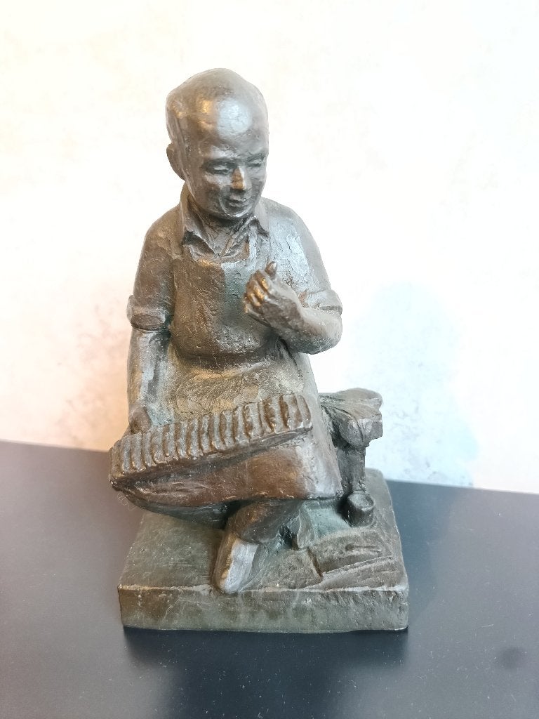 Beeldje De Sigarenmaker Velasques, Ophalen of Verzenden