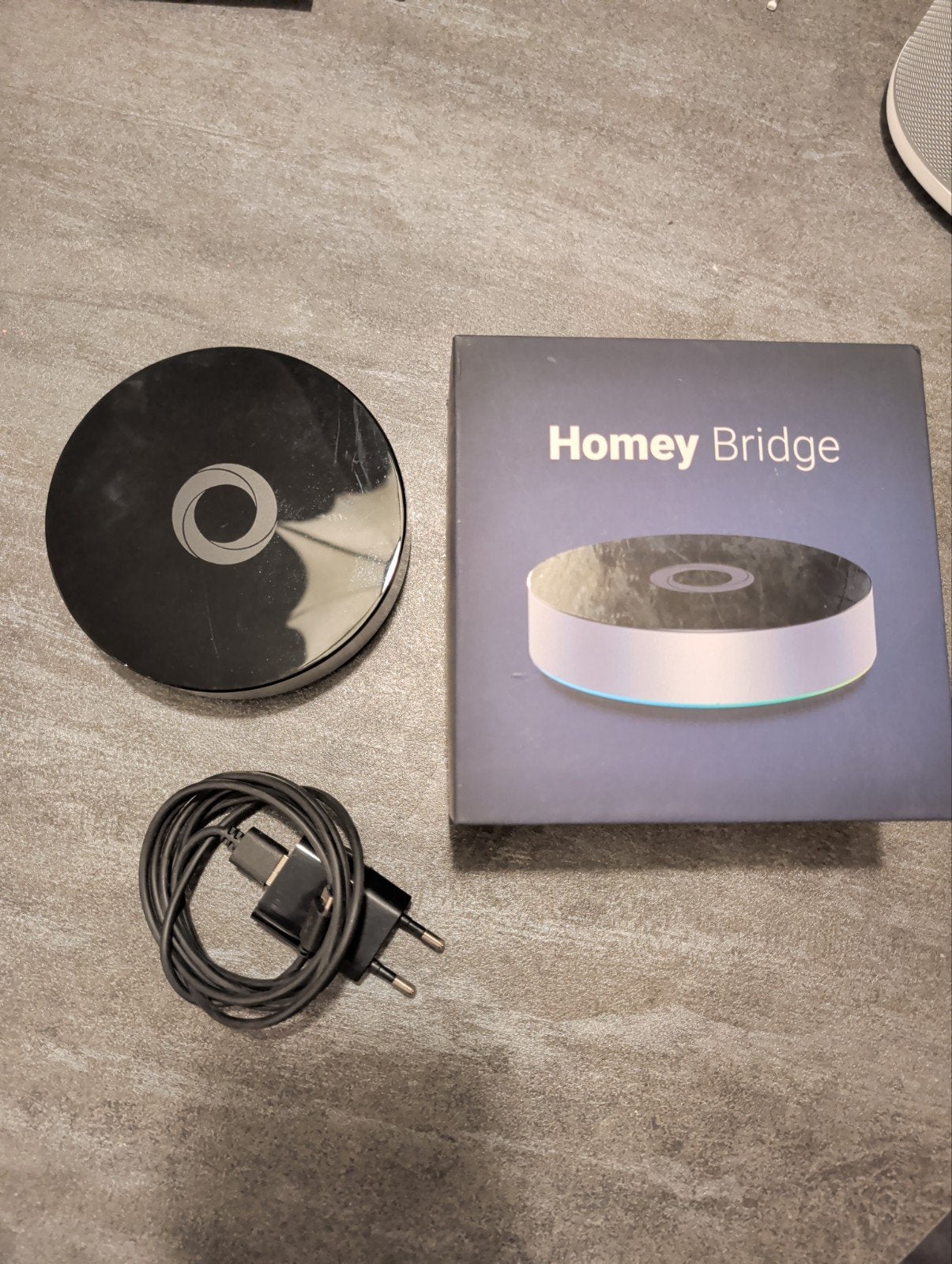 Homey Bridge Basic Smart Home Hub, Computers en Software, Verzenden