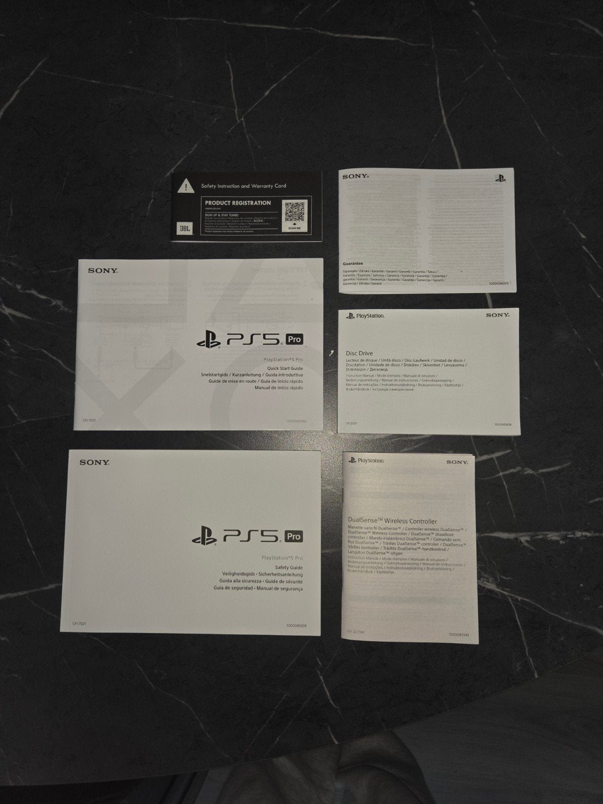 Foto 9 van PS5 Pro Disc Edition Zo goed als nieuw, incl. bon en games