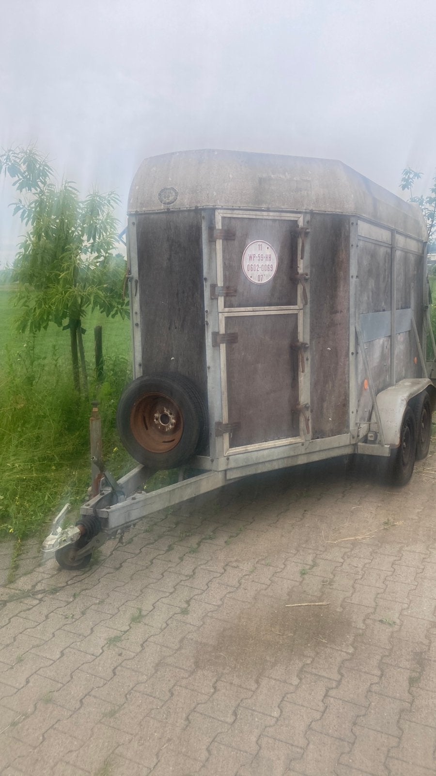 Tekoop vee kar