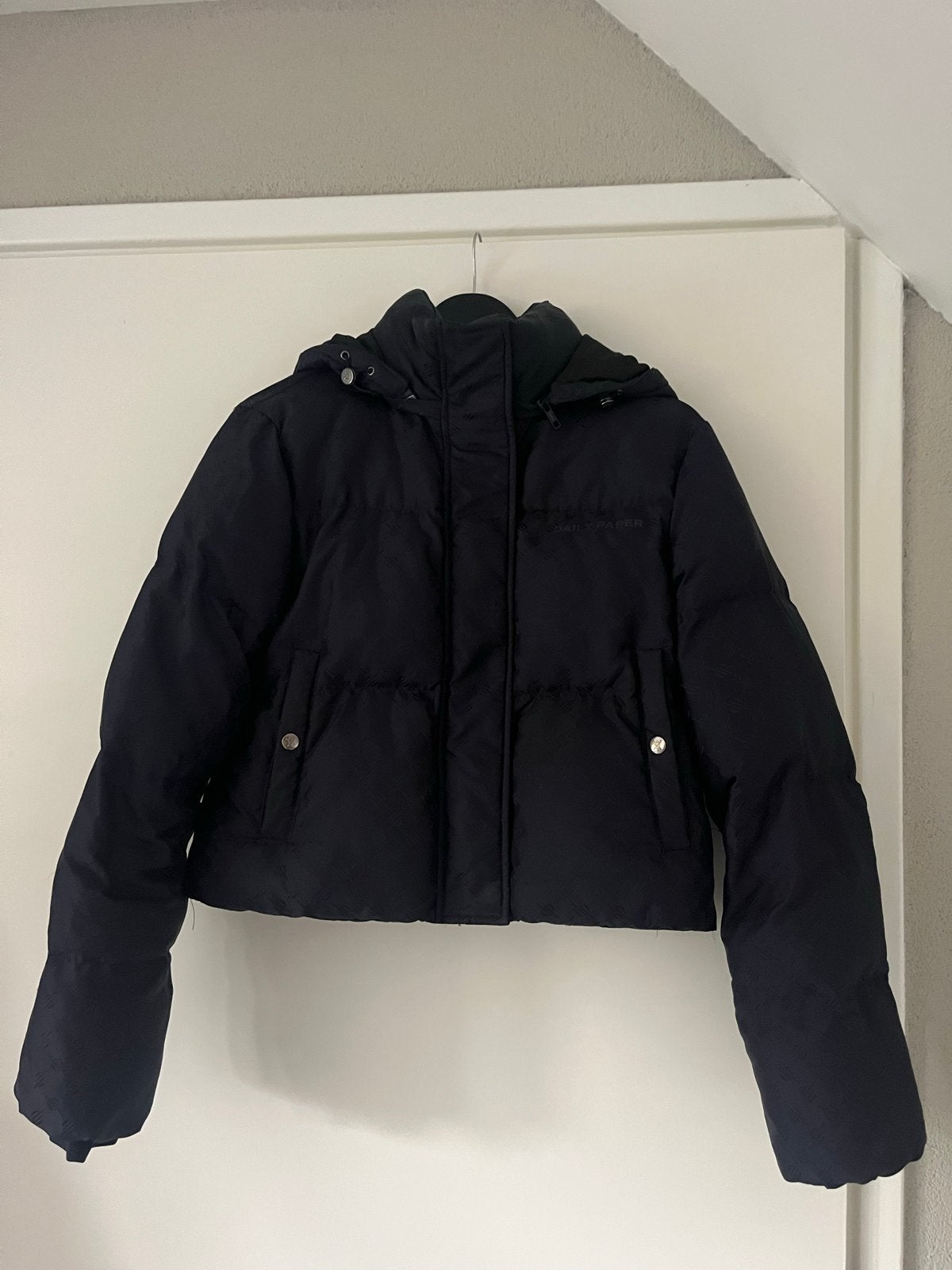 Daily Paper Puffer Jas blauw Maat XS, Ophalen, Zo goed als nieuw, Maat 34 (XS) of kleiner, Blauw