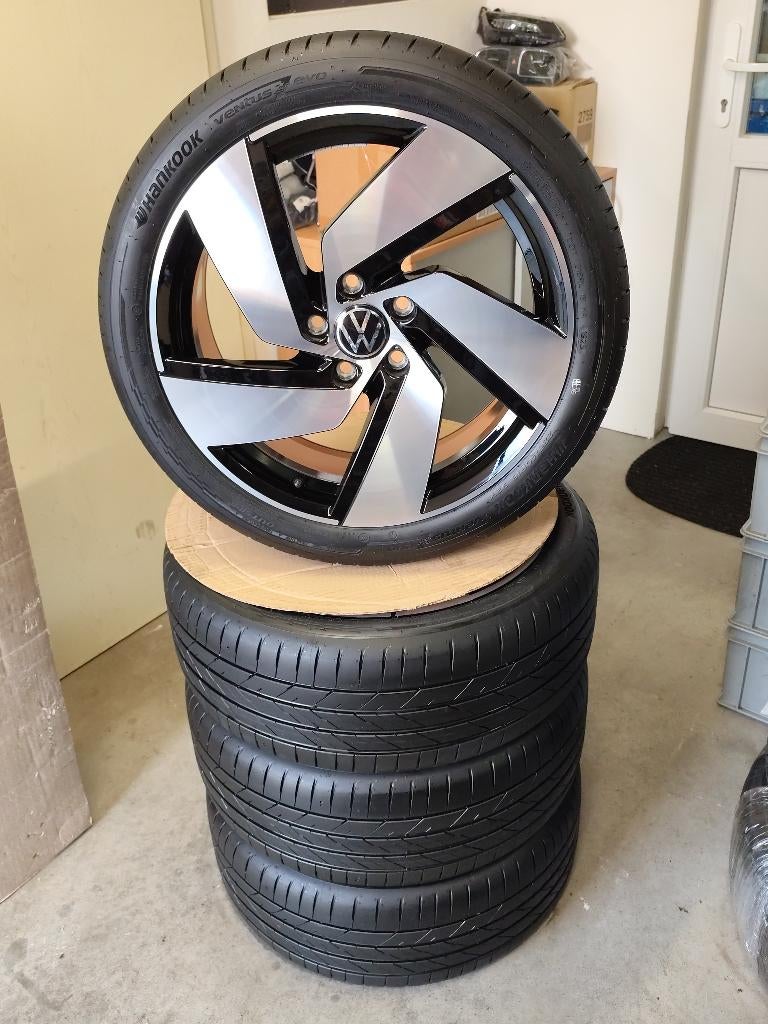 Originele GOLF 8 GTI 18 inch velgen demo set + zomerbanden, Ophalen, 18 inch, Banden en Velgen, Zomerbanden