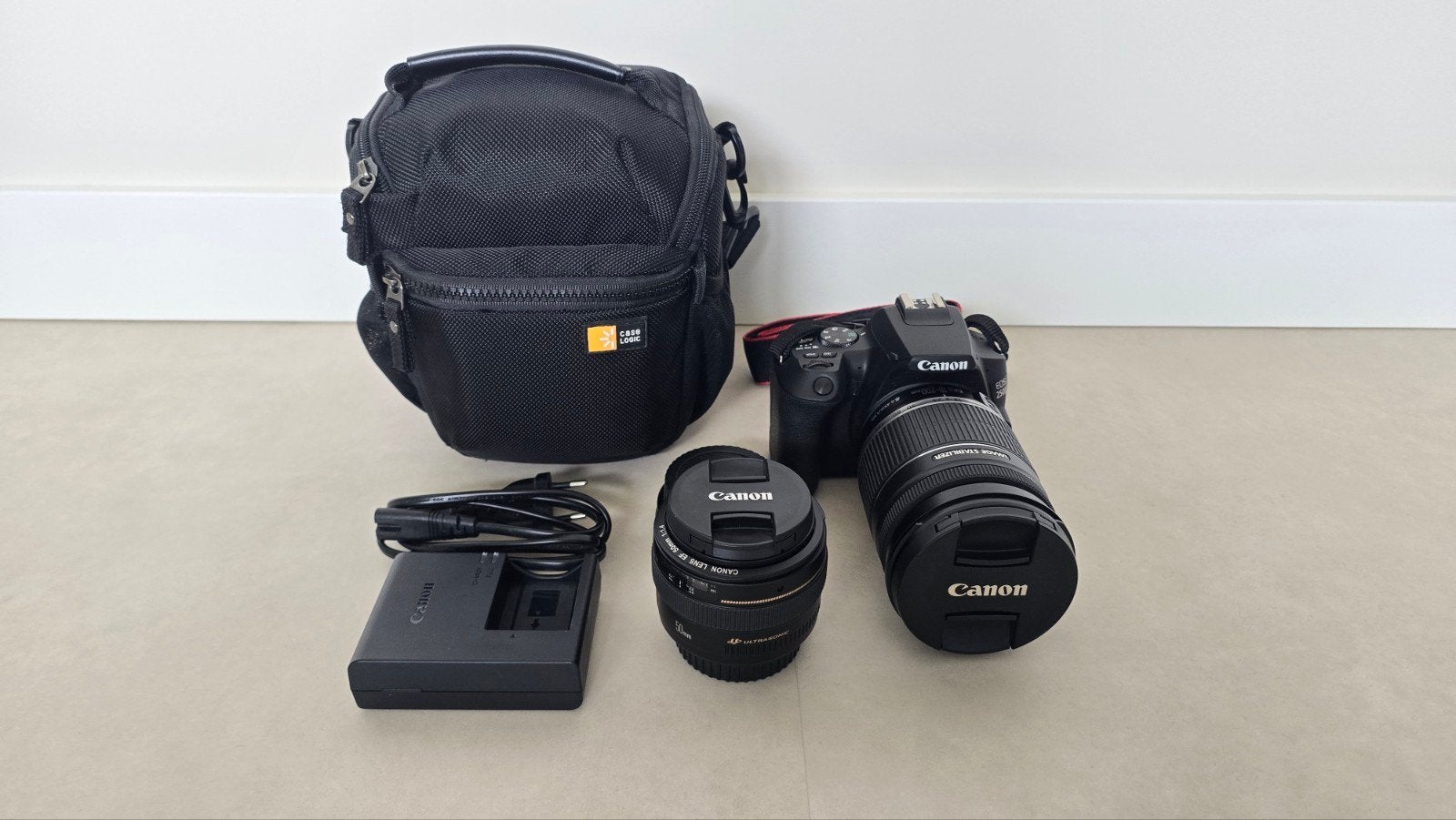 Canon EOS 250D Kit 2 lenzen (18-200mm en 50mm) en 64gb, Audio, Tv en Foto, Fotocamera's Digitaal, Ophalen, Spiegelreflex, Canon
