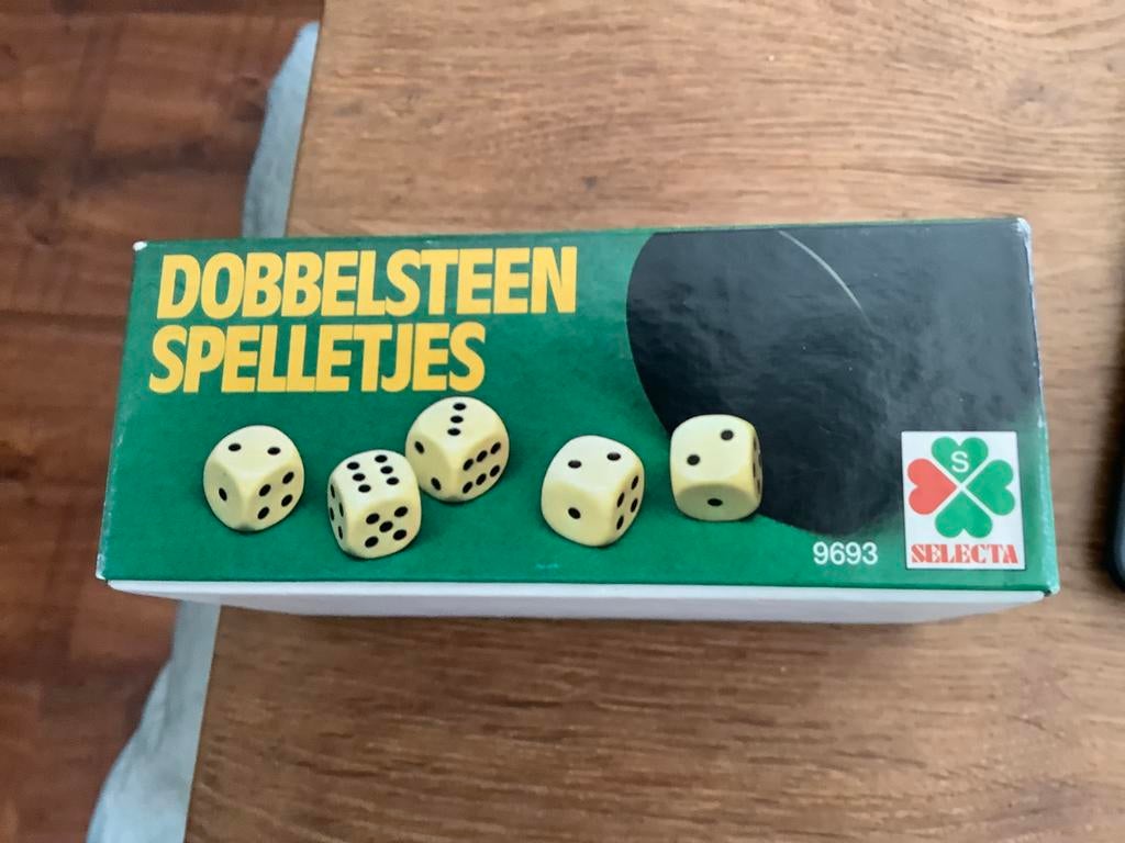 Dobbelsteen spel, Ophalen of Verzenden, Zo goed als nieuw