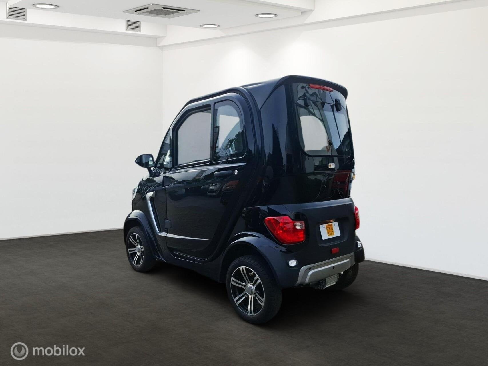 Motion Mirage Canta 2968km LITHIUM handbediening /draaistoel, Gebruikt, Overige merken