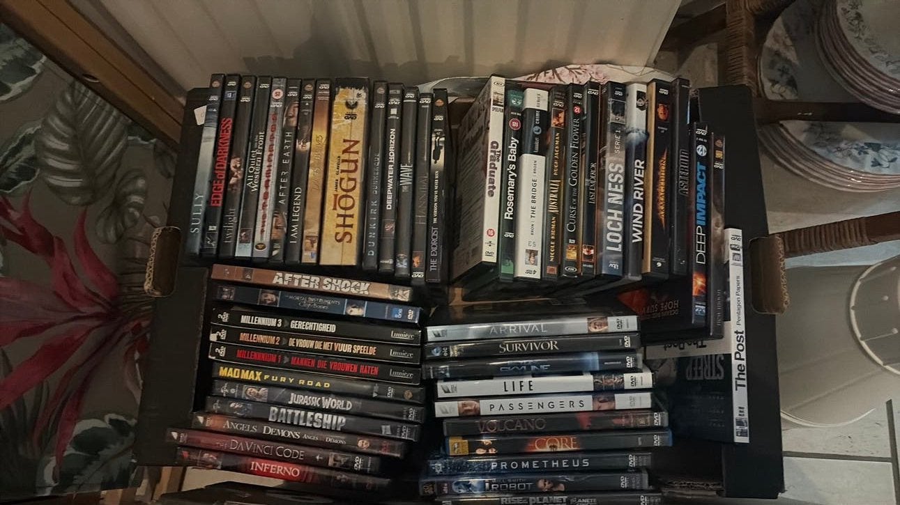 Doos vol verschillende dvd’s, Alle leeftijden, Ophalen of Verzenden, Zo goed als nieuw, Overige gebieden