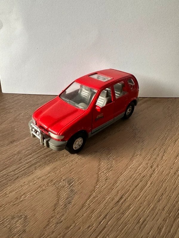 Kingstar rode Kia Sportage, Hobby en Vrije tijd, Ophalen of Verzenden, Zo goed als nieuw, Auto
