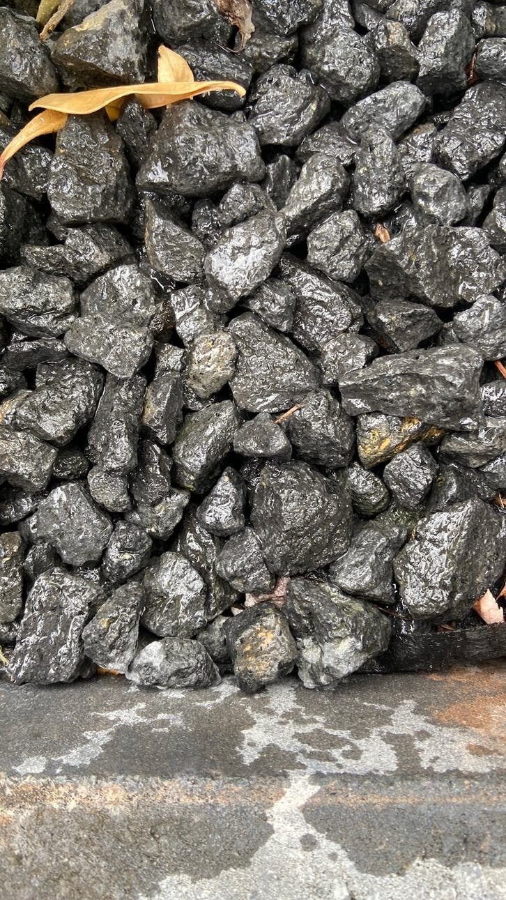 Gratis basalt split zwart antraciet, Tuin en Terras, Ophalen, Antraciet, Zo goed als nieuw, Split