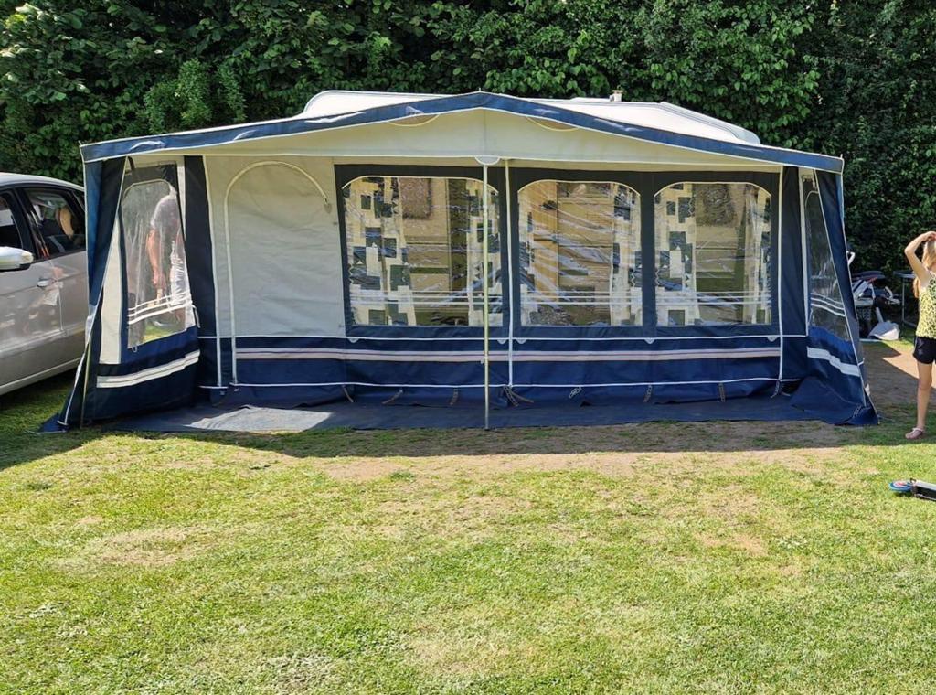Caravan chateau cantara 6 persoons (bj 1995), Caravans en Kamperen, Caravan accessoires, Ophalen