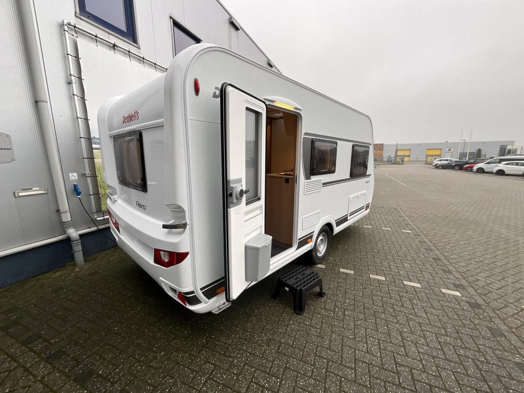 Dethleffs Aero 410 QS MOVER-LUIFEL-FIETSENDRGR, Caravans en Kamperen, Bedrijf, Treinzit, Tot en met 3, Dethleffs