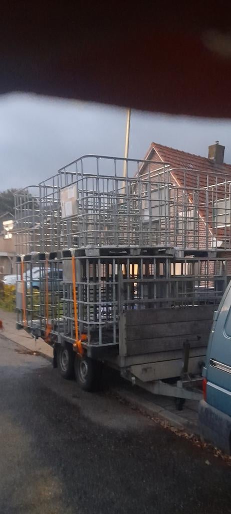 Ibc kratten kuubskisten, Ophalen