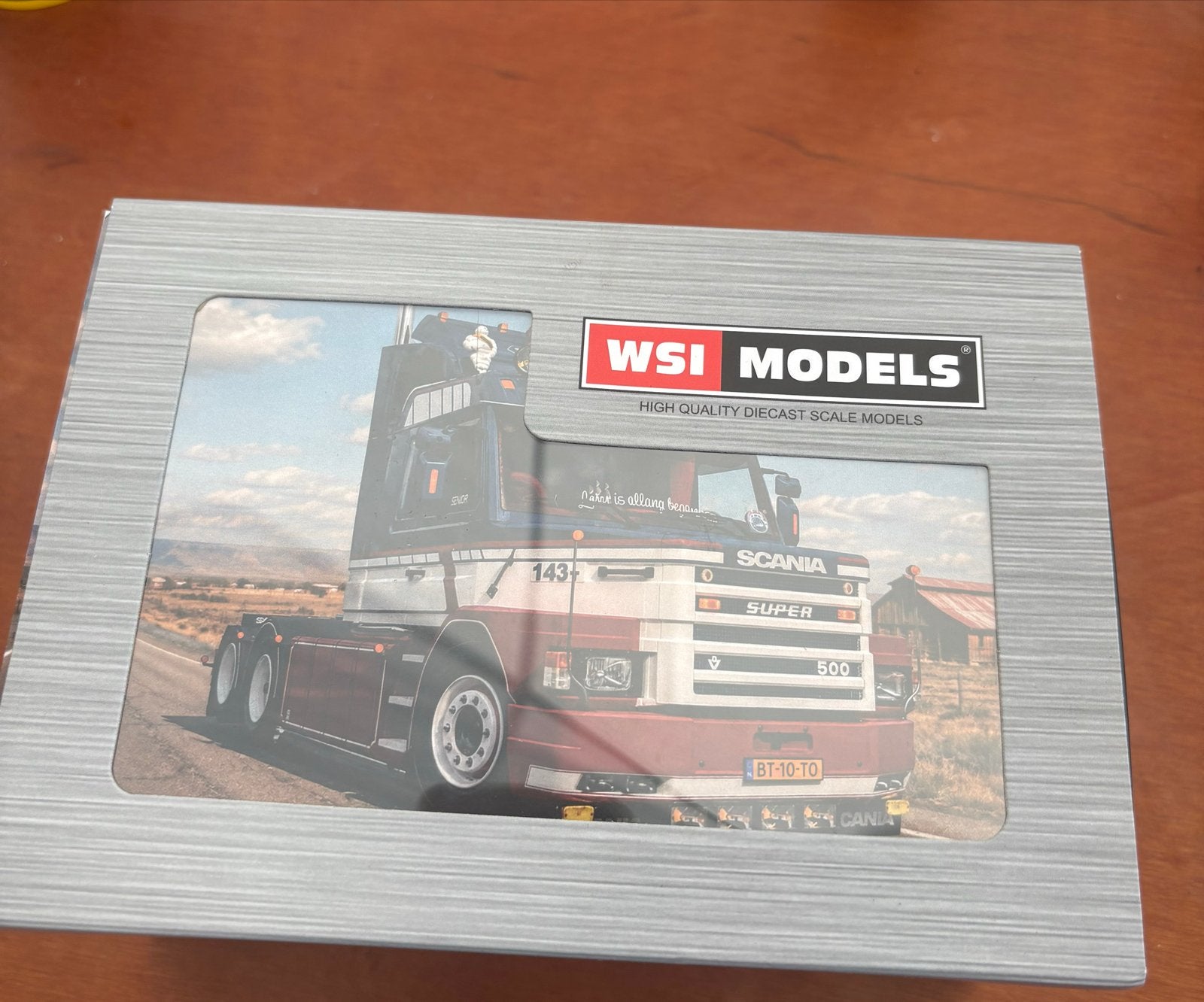 WSI Models Scania Torpedo Streamline 500 (051/450) + schotel, Overige merken, 1:50 of kleiner, Nieuw, Ophalen of Verzenden