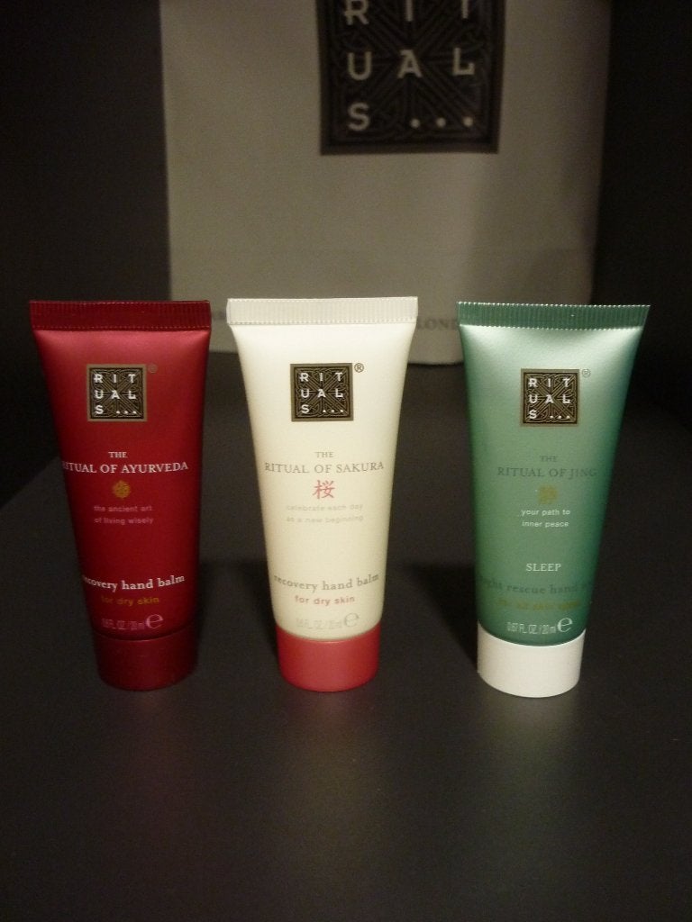 Nieuwe Rituals handcare set, handbalm, mask, lotion, creme, Ophalen of Verzenden, Nieuw, Bodylotion, Crème of Olie