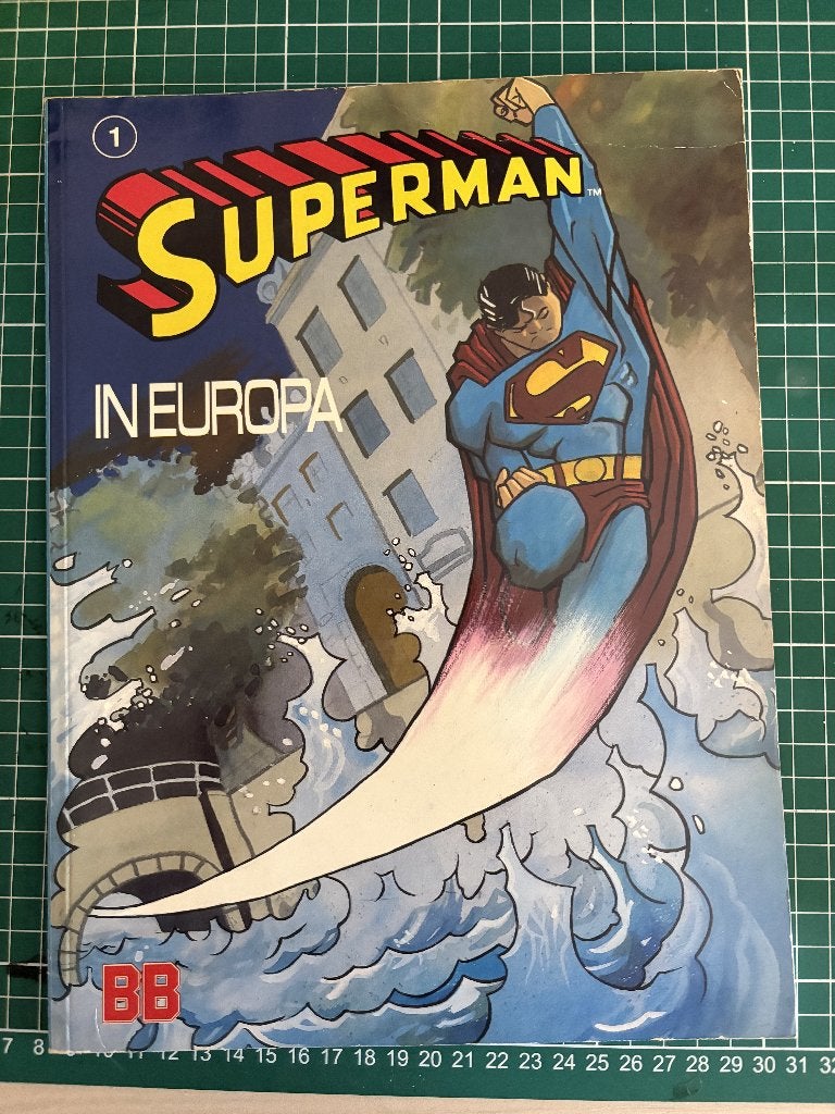 Superman in Europa, Eén stripboek, Ophalen of Verzenden, Gelezen