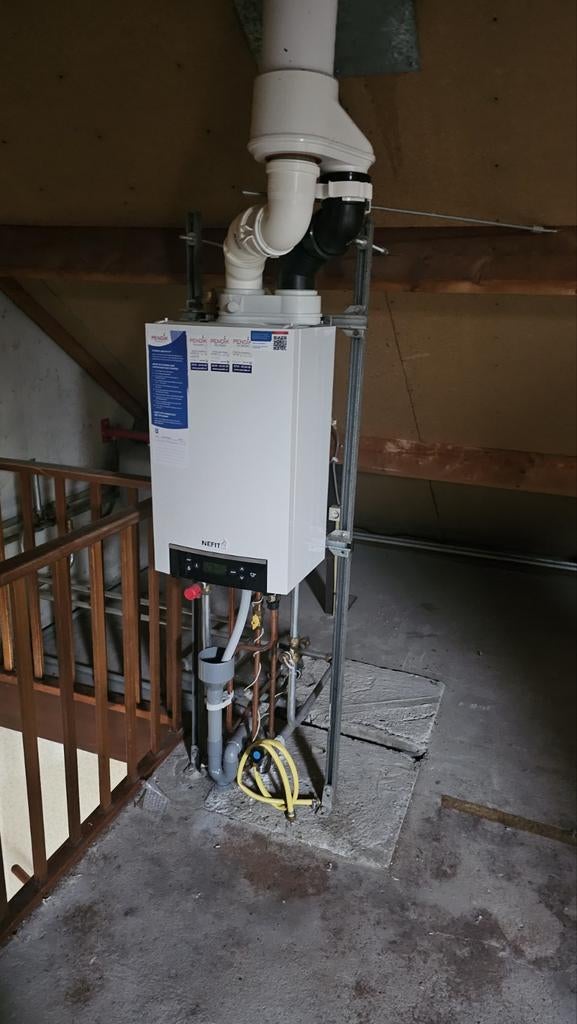 Nefit CV ketel, Doe-het-zelf en Verbouw, Verwarming en Radiatoren, Ophalen, 30 tot 80 cm, Gebruikt, Verkoopnederland@nefit.nl