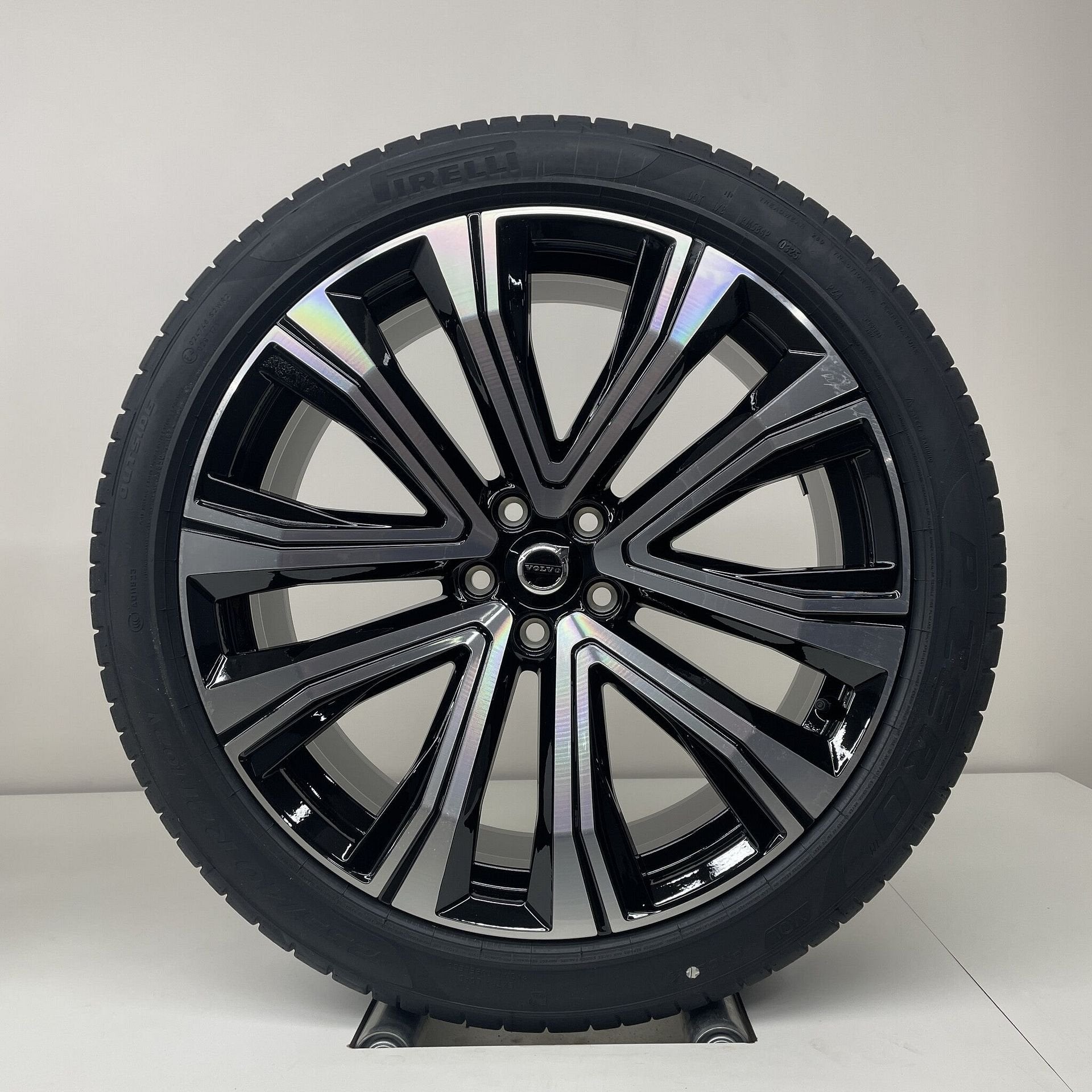 Volvo XC60 - 21 inch - zomerbanden NIEUW, Auto-onderdelen, Banden en Velgen, 255 mm, Banden en Velgen, Nieuw, Personenwagen