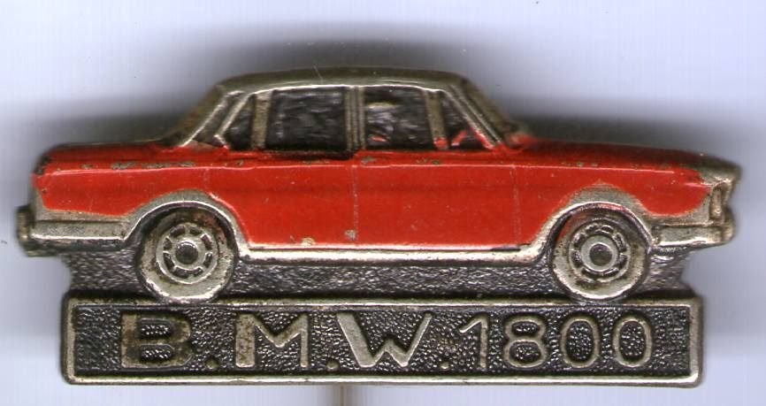 BMW 1800 rood op zilverkleurig classic auto speldje( E_018), Ophalen of Verzenden, Nieuw, Transport, Speldje of Pin