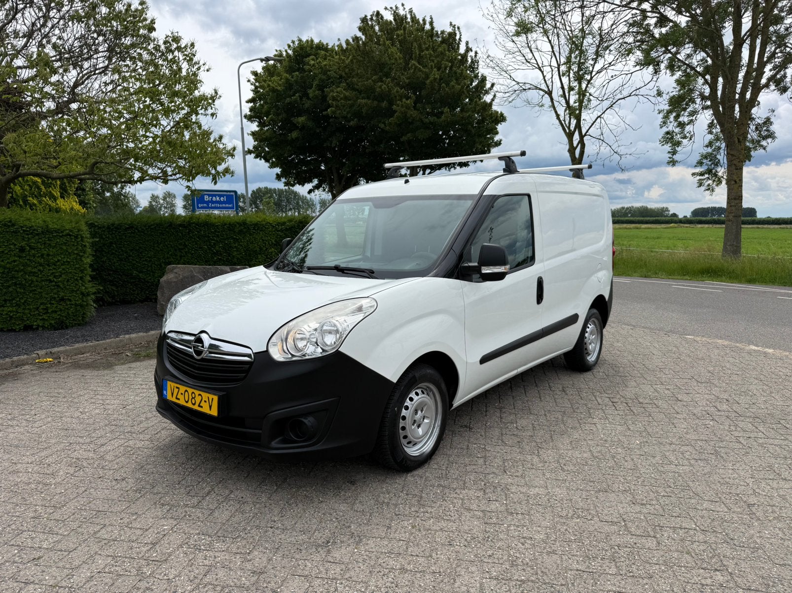Opel Combo 1.3 CDTI L1H1 66KW 2016 SCHUIFDEUR/TREKHAAK/NAP, Euro 5, Stof, Zwart, 4 cilinders