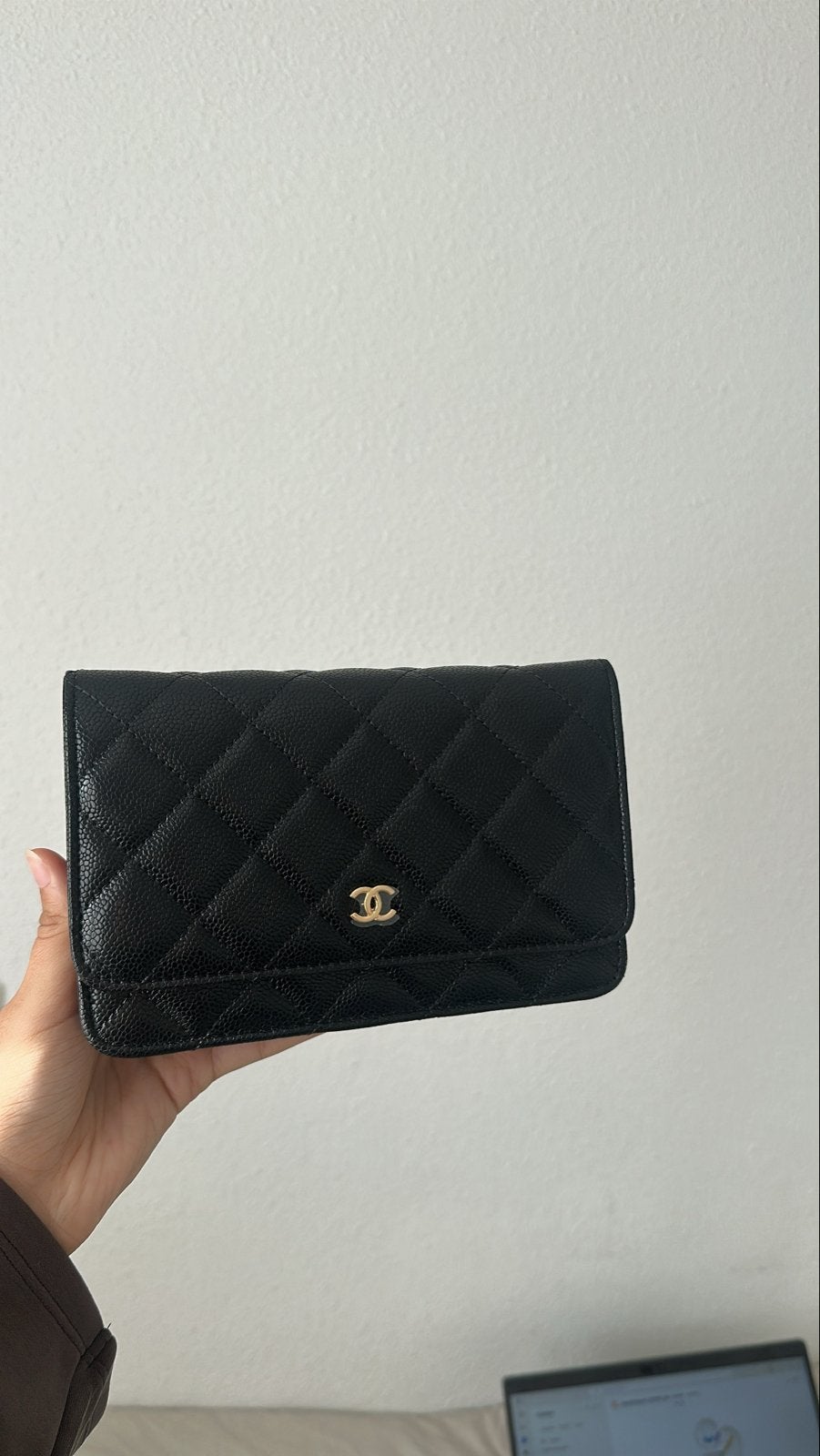 Chanel Wallet on Chain met gouden details, Ophalen of Verzenden, Nieuw, Zwart