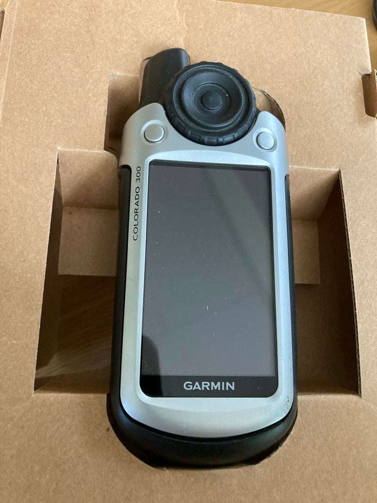 Garmin Colorado 300 GPS in doos, Ophalen of Verzenden, Zo goed als nieuw