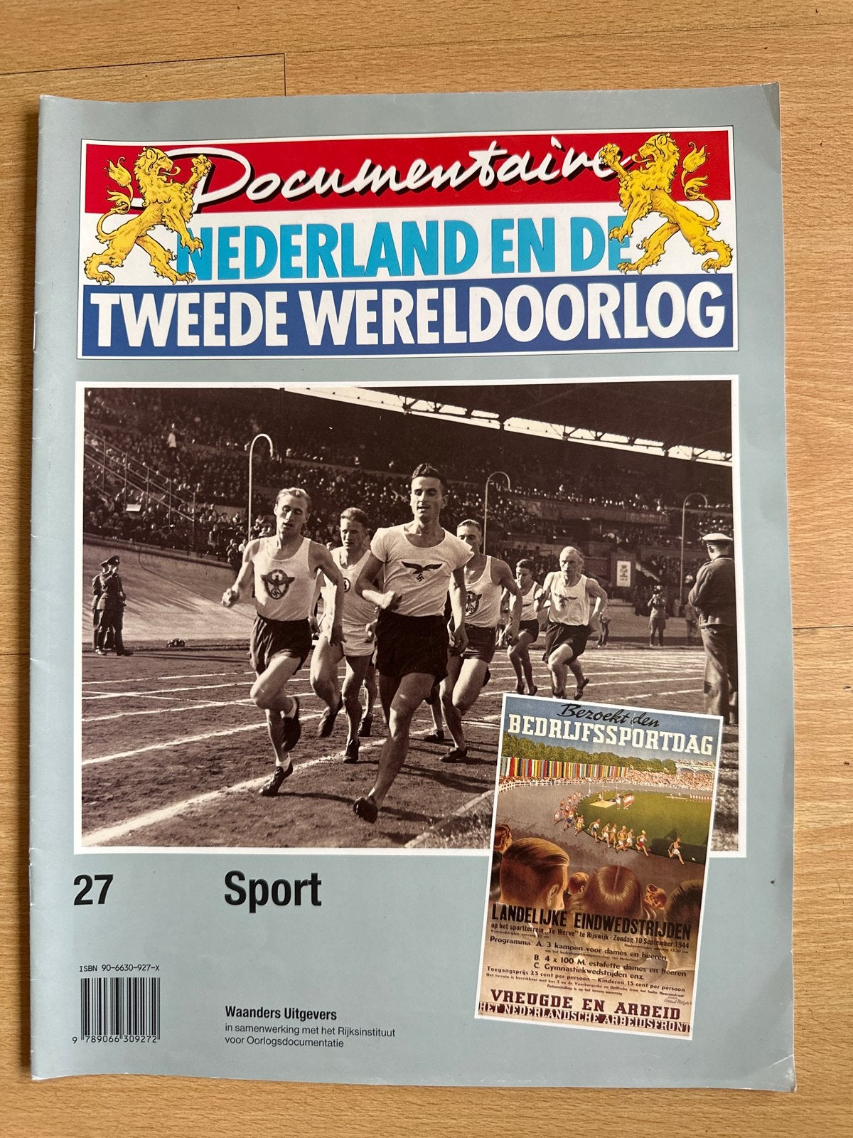 Documentaire Nederland en de Tweede Wereldoorlog, Boeken, Ophalen of Verzenden, 20e eeuw of later, Zo goed als nieuw