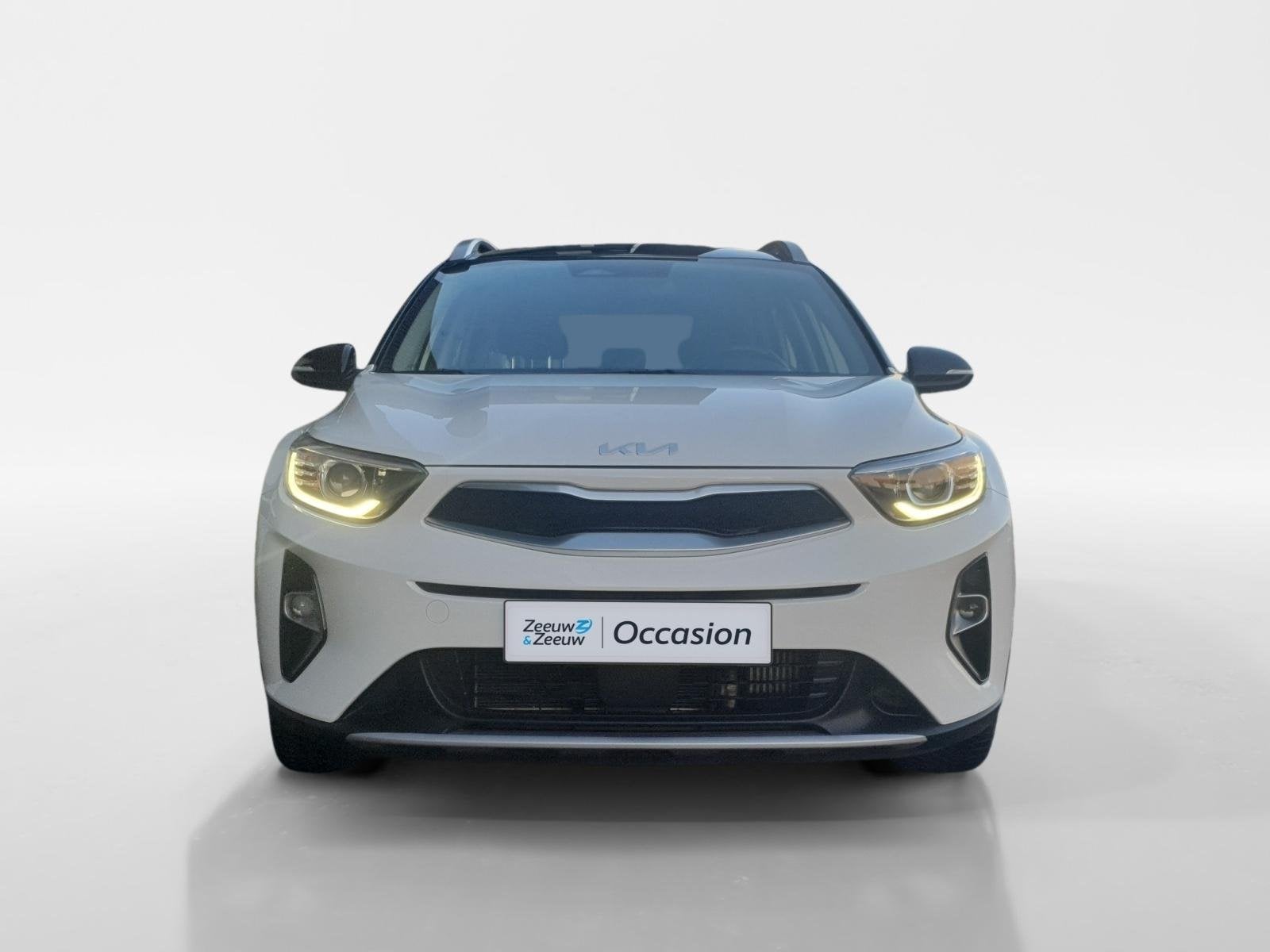 Kia Stonic 1.0i Turbo DynamicLine Automaat | Two-tone lak |, 12 maanden, Gebruikt, Euro 6, Wit