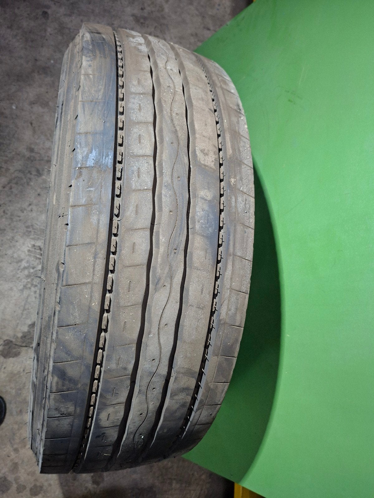 Leao Truckband 295/60R22.5, Ophalen, Gebruikt, Overige merken, Overige Auto-onderdelen