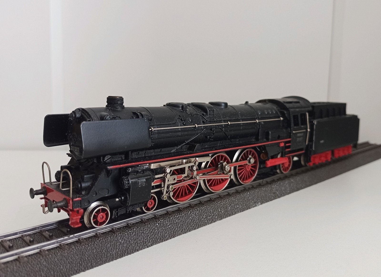 Märklin 3048 BR 01 097 stoomlocomotief met tender (1), Wisselstroom, Gebruikt, Locomotief, Ophalen of Verzenden