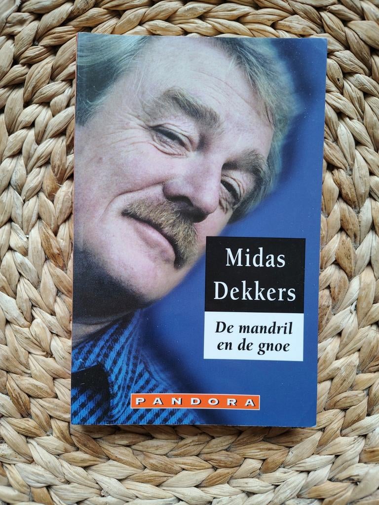 Middas Dekkers - De mandril en de gnoe, Ophalen of Verzenden, Zo goed als nieuw